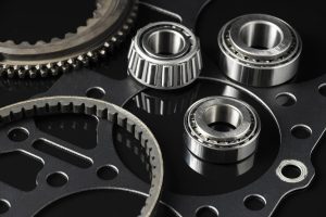 Pistões e anéis: papel fundamental na compressão e eficiência do motor