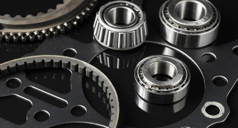 Pistões e anéis: papel fundamental na compressão e eficiência do motor